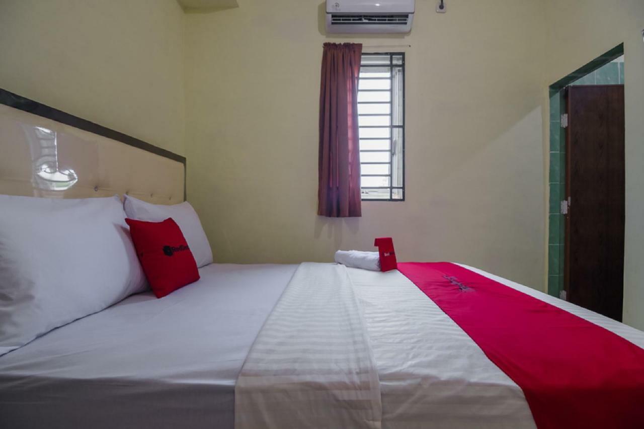 Reddoorz Near Politeknik Negeri Medan Ξενοδοχείο Εξωτερικό φωτογραφία